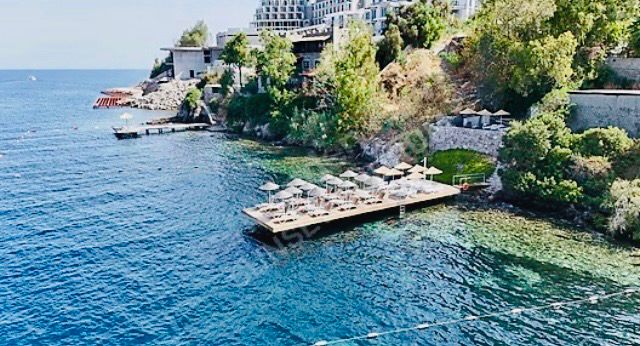 Afrodit’te peyzaj ve mimari